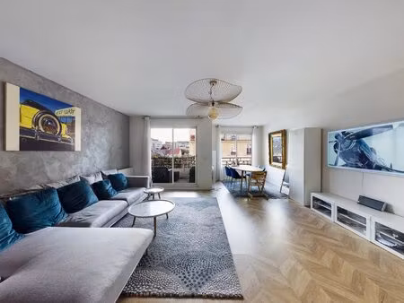 location appartement trois pieces meublee