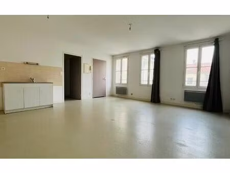 appartement rochefort 48 m² t-2 à vendre  117 700 €
