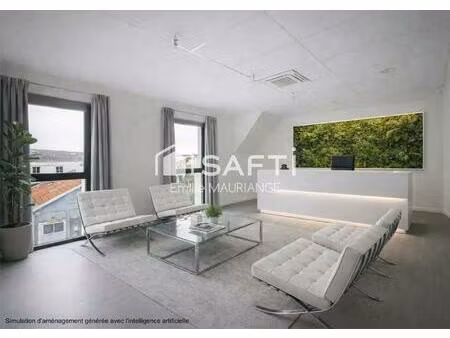 plateau de bureaux lumineux 180 m² – ascenseur – parking clients