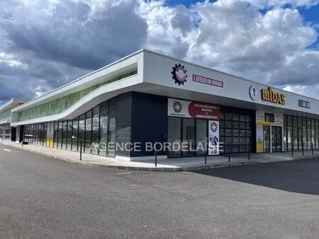 le barp  garage automobile d'environ 545m².