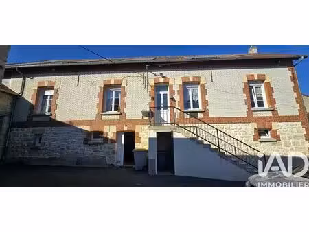 maison de campagne à chavonne (02370)