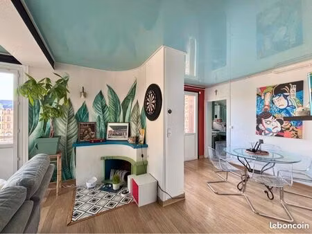 appartement lumineux 65 m² – cœur de ville – 1 chambre – ascenseur