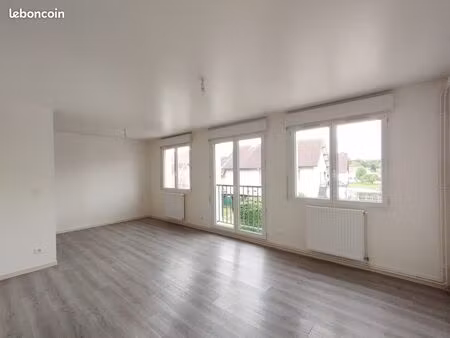 t4 duplex 86m² à meussia