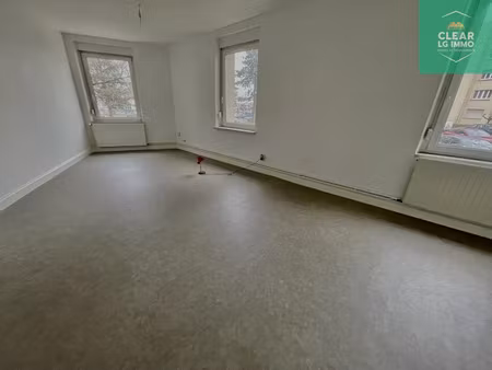 location appartement 5 pièces 94.4 m² à metz (57000)  900 €