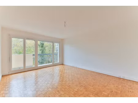 location appartement 2 pièces 62.12 m² à ville-d'avray (92410)  1 358 €
