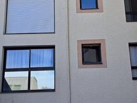 location appartement 2 pièces à quimper (29000) : à louer 2 pièces / 45m² quimper