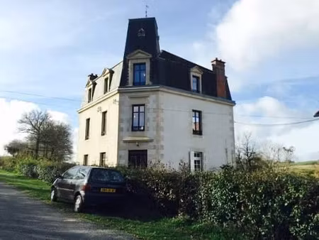 location maison 7 pièces 270 m² à flavignac (87230)  1 750 €