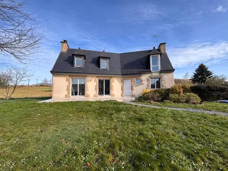 location maison 6 pièces 140 m² à hénon (22150)  1 010 €