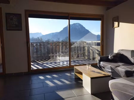 location meublée maison 4 pièces 130 m² à la motte-en-bauges (73340)  1 050 €