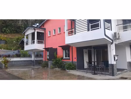 location appartement 4 pièces 92 m² à les abymes (97139)  1 650 €