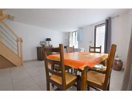 location maison  m² t-2 à abbeville  610 €