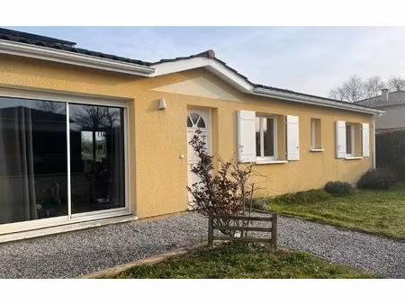 location maison  m² t-5 à saint-sever  1 100 €