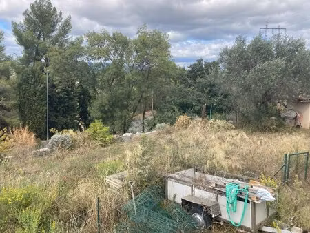 terrain à batir 834 m² / 159.000 / centre ville hauteur de magalas