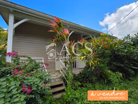 charmante villa t3 avec terrasse  quartier calme et sans vis