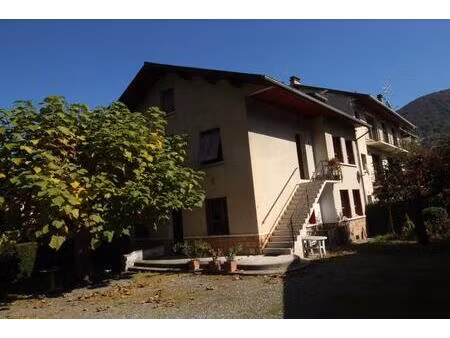 appartement au rdc d'une maison - garage - cave - jardin 500m² commun