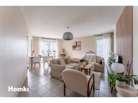 appartement t4 de 80m2 à bordeaux 33300  cours de québec