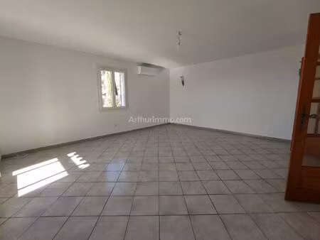 location maison 4 pièces 101 m2 à manosque