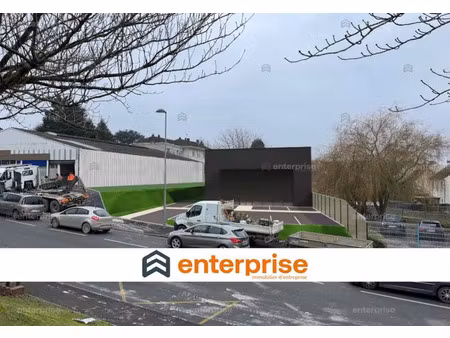 à louer – local commercial de 450 m² avec parking privatif – harly (02)