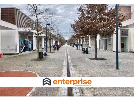 a louer - cellules commerciales - soissons