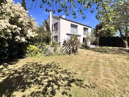 vente maison à basse-goulaine (44115) : à vendre / 182m² basse-goulaine