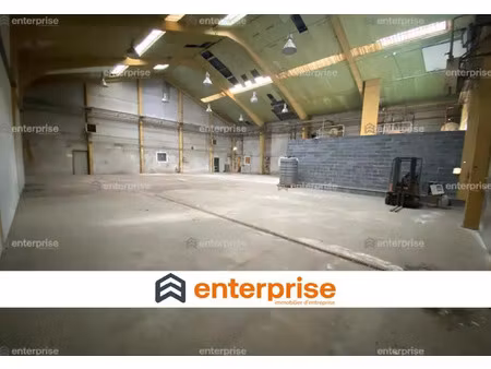 à louer : bâtiment d'activités - cateau-cambrésis - 750 m² de potentiel !