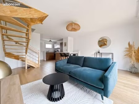 maison 3 pièces 69 m²