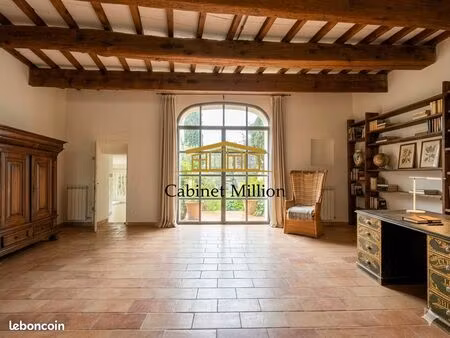 maison 5 pièces 155 m²