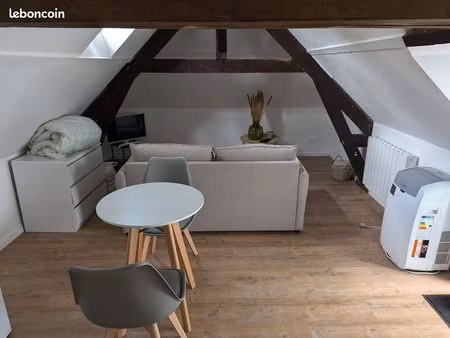 studio refait à neuf 33 m2