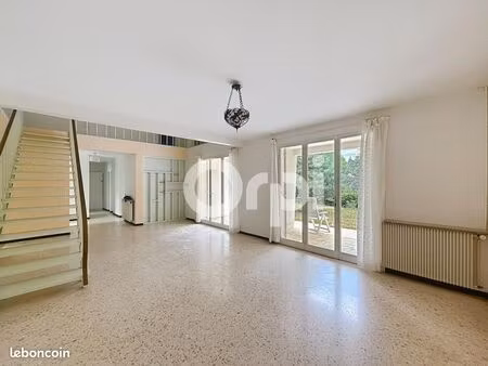 maison 5 pièces 139 m²