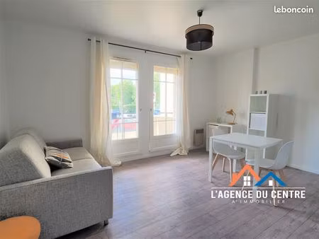 studio 1 pièce 25 m²
