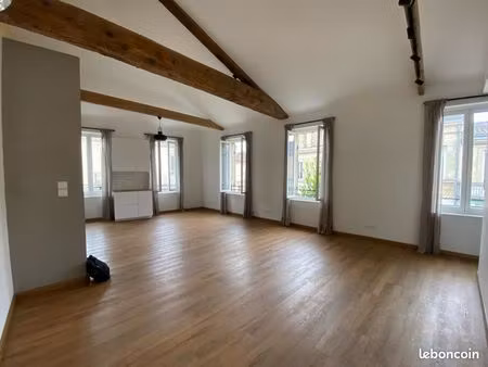 appartement à louer 85 m2