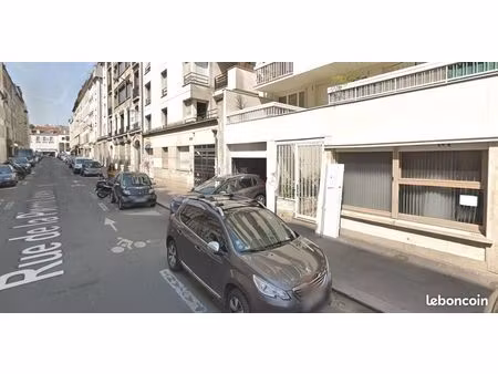 box sécurisé à louer – paris 11e – rue de la pierre levée