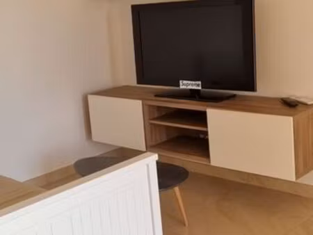 joli studio étudiant fonctionnaire