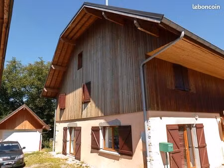 t4 120 m² dans ancien corps de ferme rénové – arith (parc des bauges)