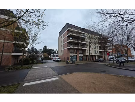 location stationnement  m² t- à orléans  50 €