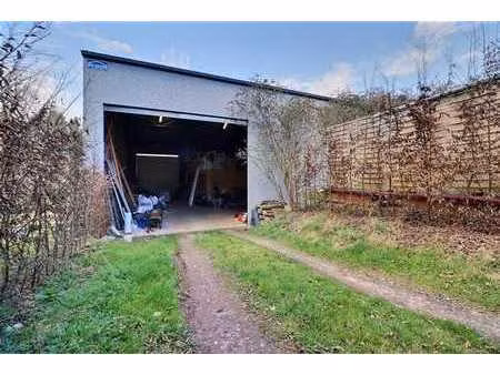 magnifique entrepôt/hall industriel de +/- 306 m² construit