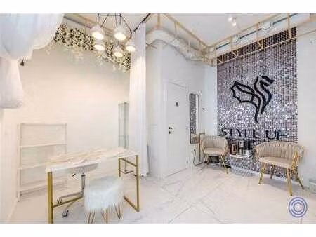 instapklaar luxe schoonheidssalon met actief klantenbestand