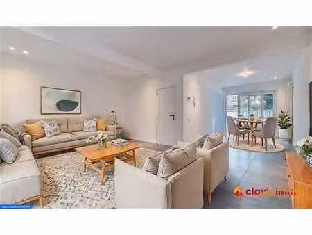 maison bel-étage entièrement rénovée