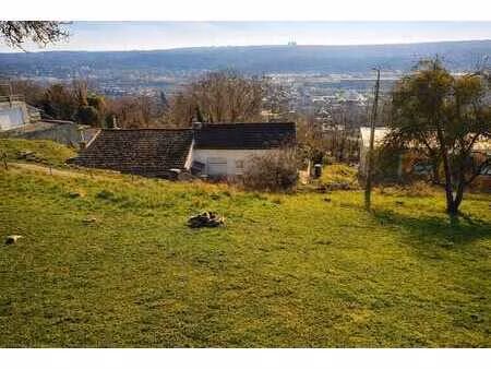 terrain à bâtir ±1.600 m²–large façade(35 m)–vue dégagée