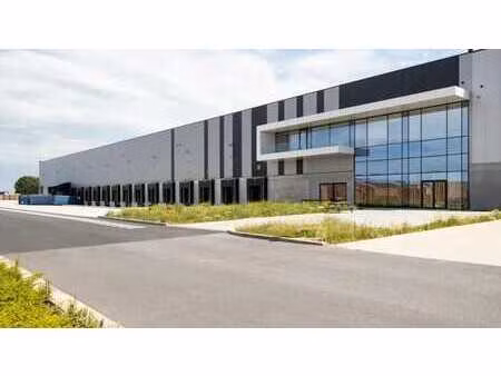 à louer - bâtiment industriel mixte