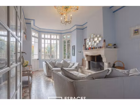 maison de maître avec piscine proche d'avignon