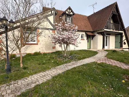 maison ardon 6 pièce(s) 166 m2