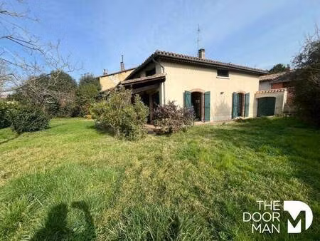 sonia capmartin - the door man