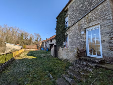 maison ancienne 160 m2 avec jardin et dépendances