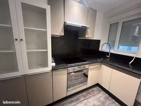 t2 avec 40m2 rénové et équipé