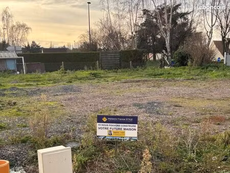 terrain 306 m² eterville