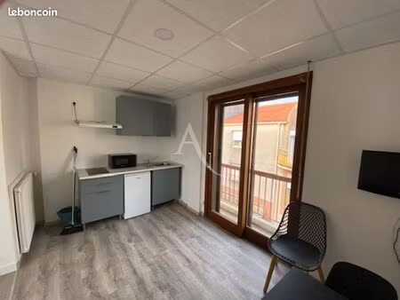 studio 1 pièce 23 m²
