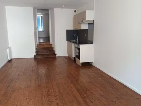 loue appartement t2  48 m2