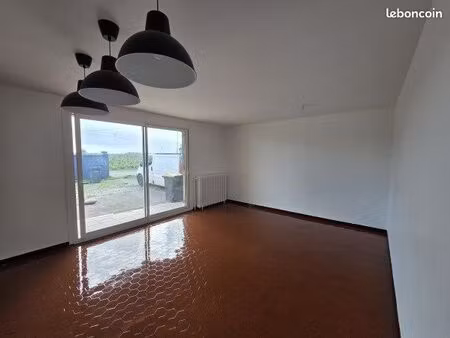 maison de plein pied avec grand sous sol