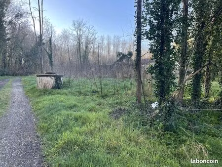 terrain 814 m² saint-selve